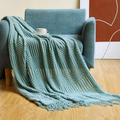 Tasseled Throw Blanket 